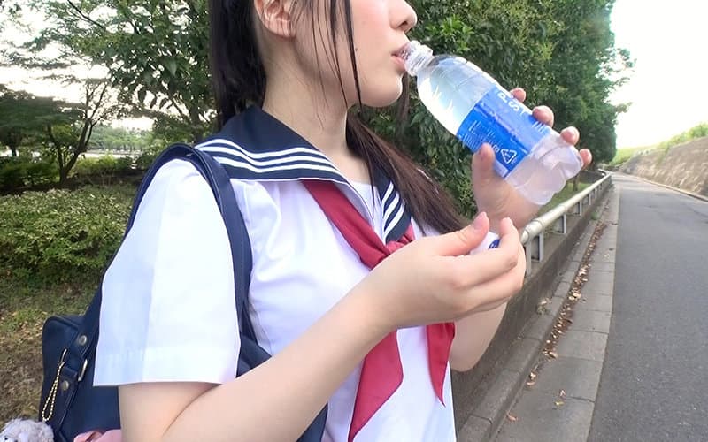 制服